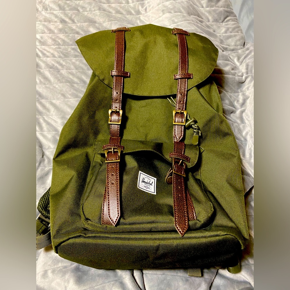 Bag Pack - Computer Back Slightly Used - image 1